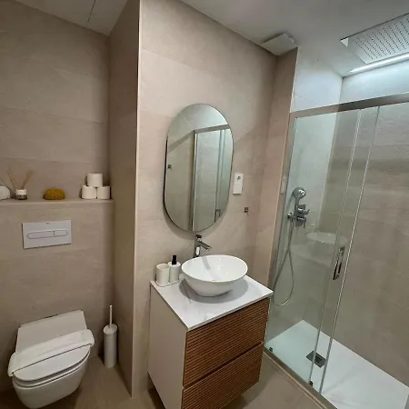 Apartment Functional Flat For Short Breaks In *