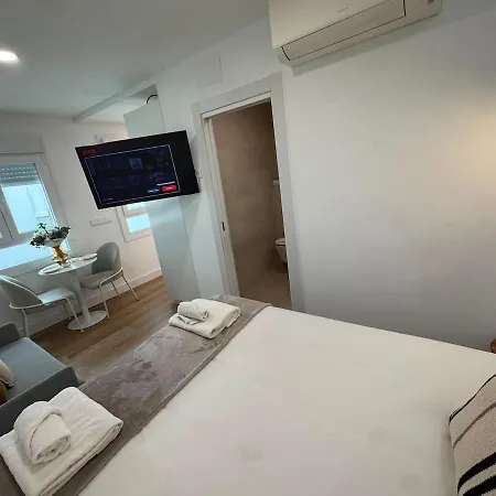 Functional Flat For Short Breaks In *