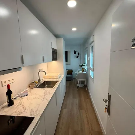 Functional Flat For Short Breaks In *