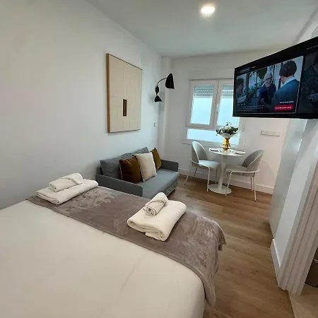 Functional Flat For Short Breaks In