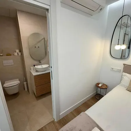 Functional Flat For Short Breaks In Apartamento Málaga